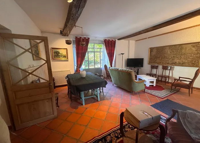 Au Coeur Des Monts D'auvergne Apartment