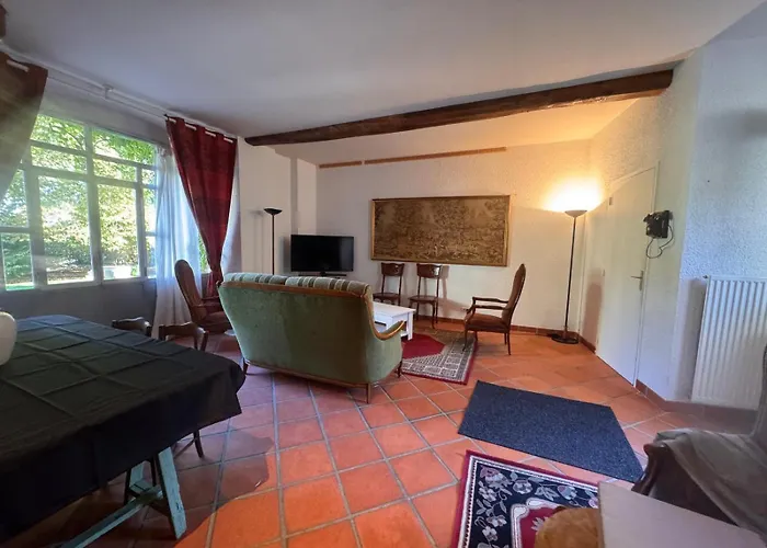 Au Coeur Des Monts D'auvergne Apartment